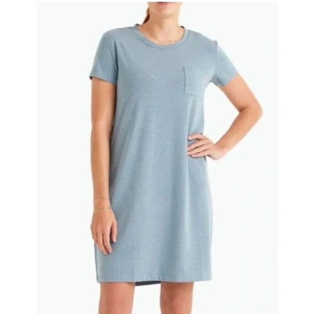 Free Fly Women's Medium Bamboo Flex Pocket Dress Light Dusty Blue